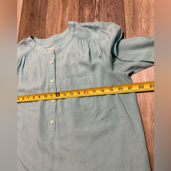 🛍️ Loft  Half button roll up sleeve top size medium light blue with excellent. - Picture 4 of 9